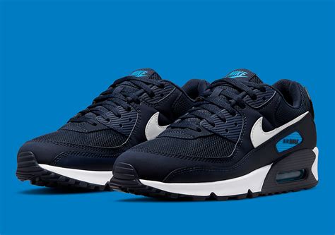 navy blue airmax